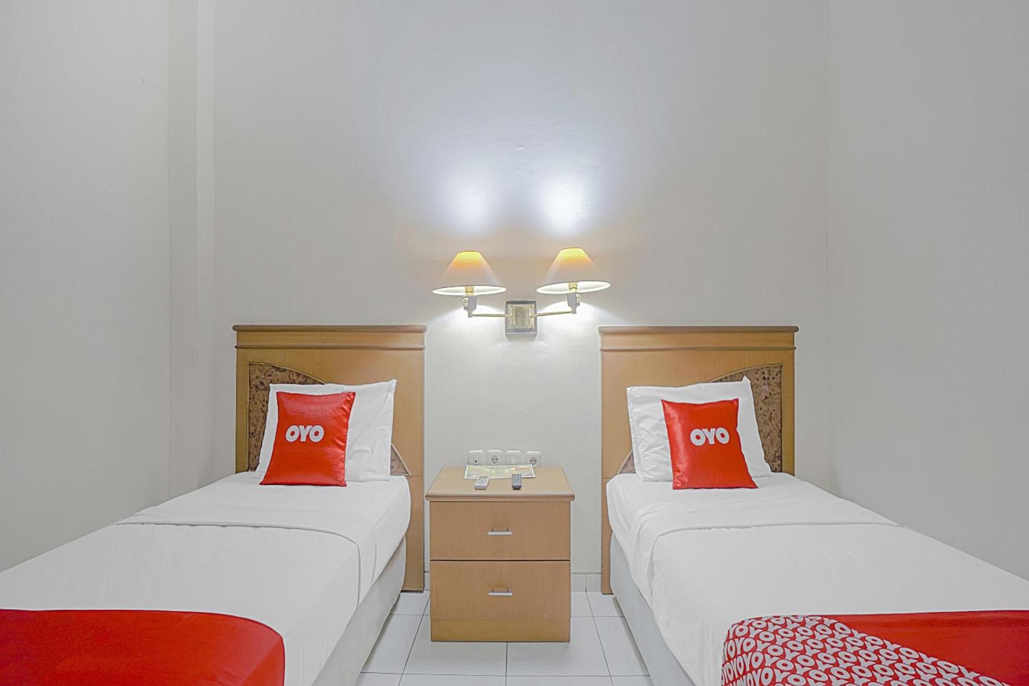 Collection O 90589 Palem Garden Hotel Tulungagung Buitenkant foto